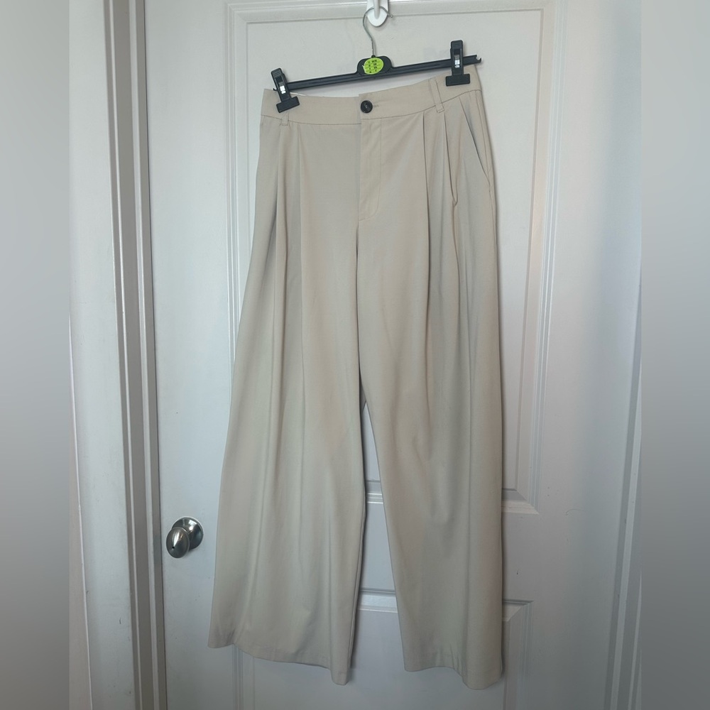Zara Hi-Waist Pleated Super Wide Leg Lightweight Tan Trouser Pants, Small